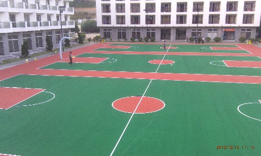 萬景塑膠制品深圳有限公司籃球場(chǎng)地坪完工